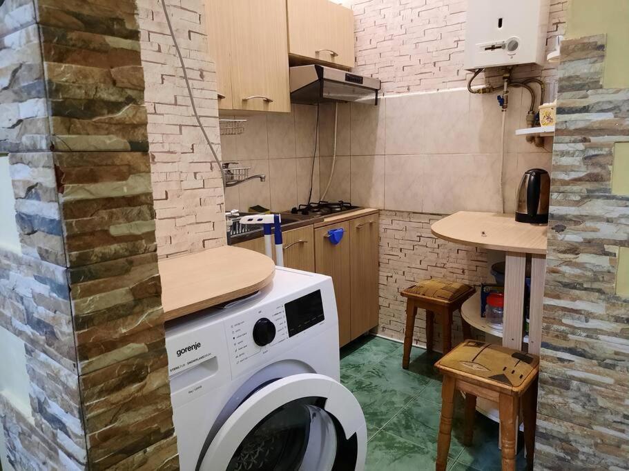 Nataly Apartament-Old Tbilisi Center Exterior photo
